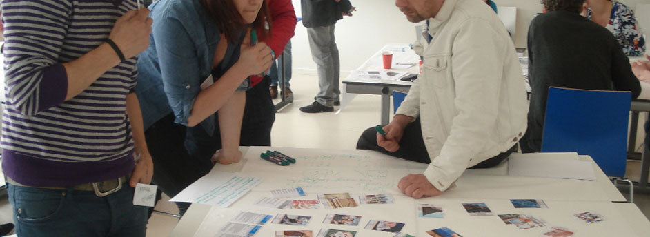 Foresight Cards: 125 Macro-trends for SWOT, Business Modeling & Strategy workshops